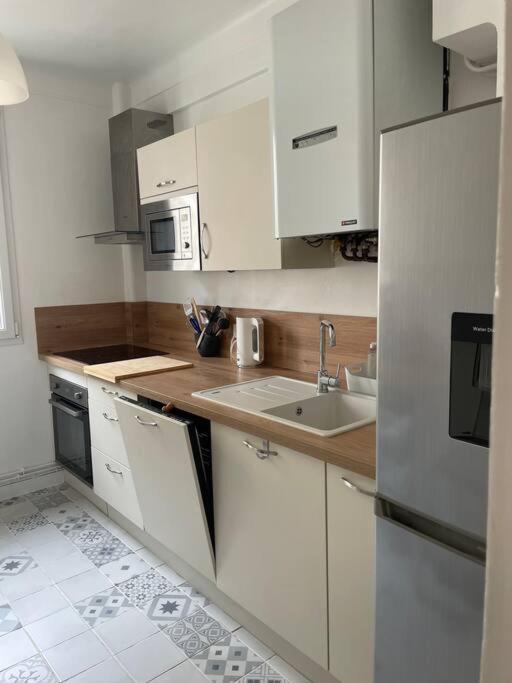 Appartement 3 Chambres Lumineux Caen Hyper Centre エクステリア 写真